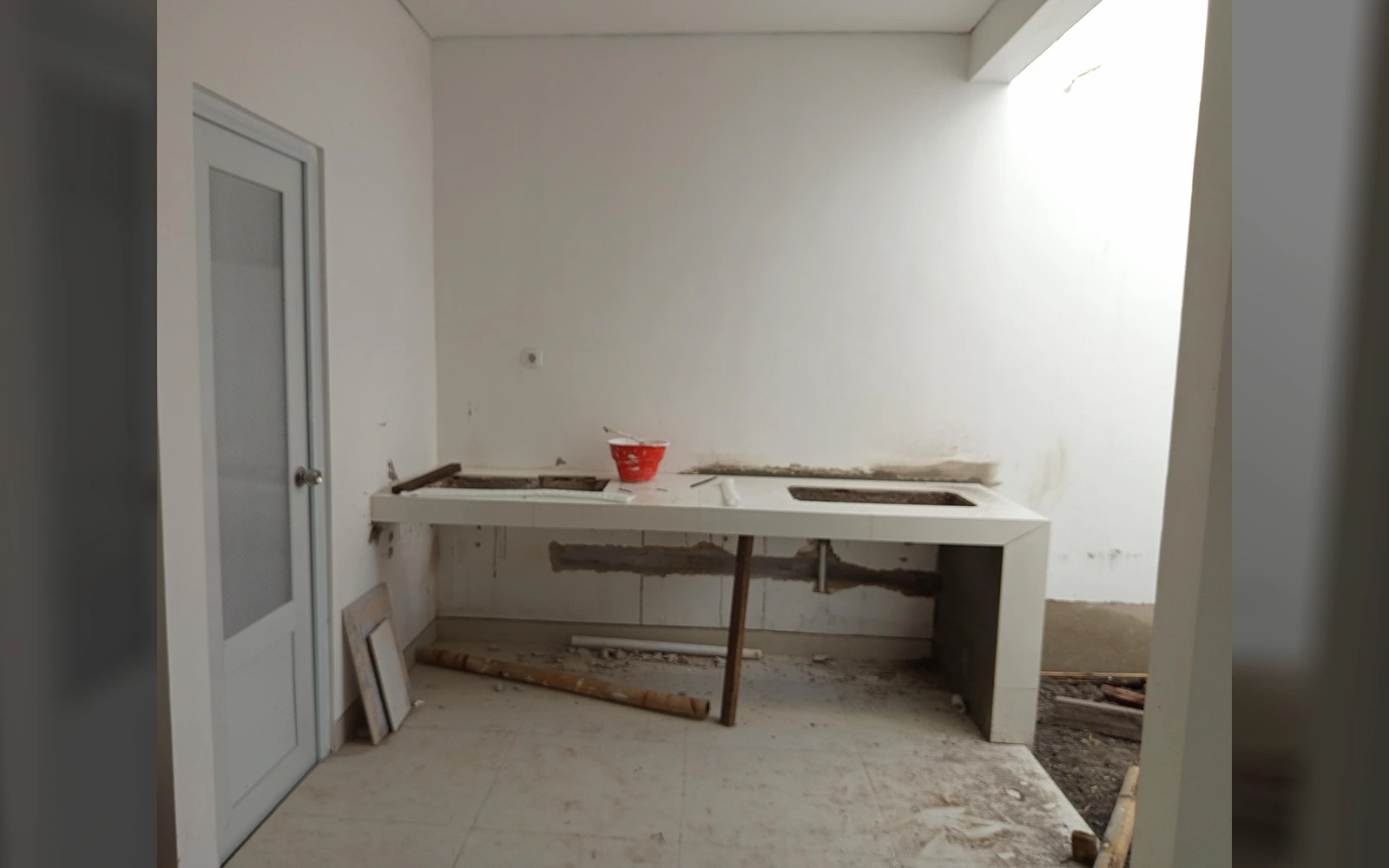 Sebelum renovasi — Kitchenset Ibu Novi