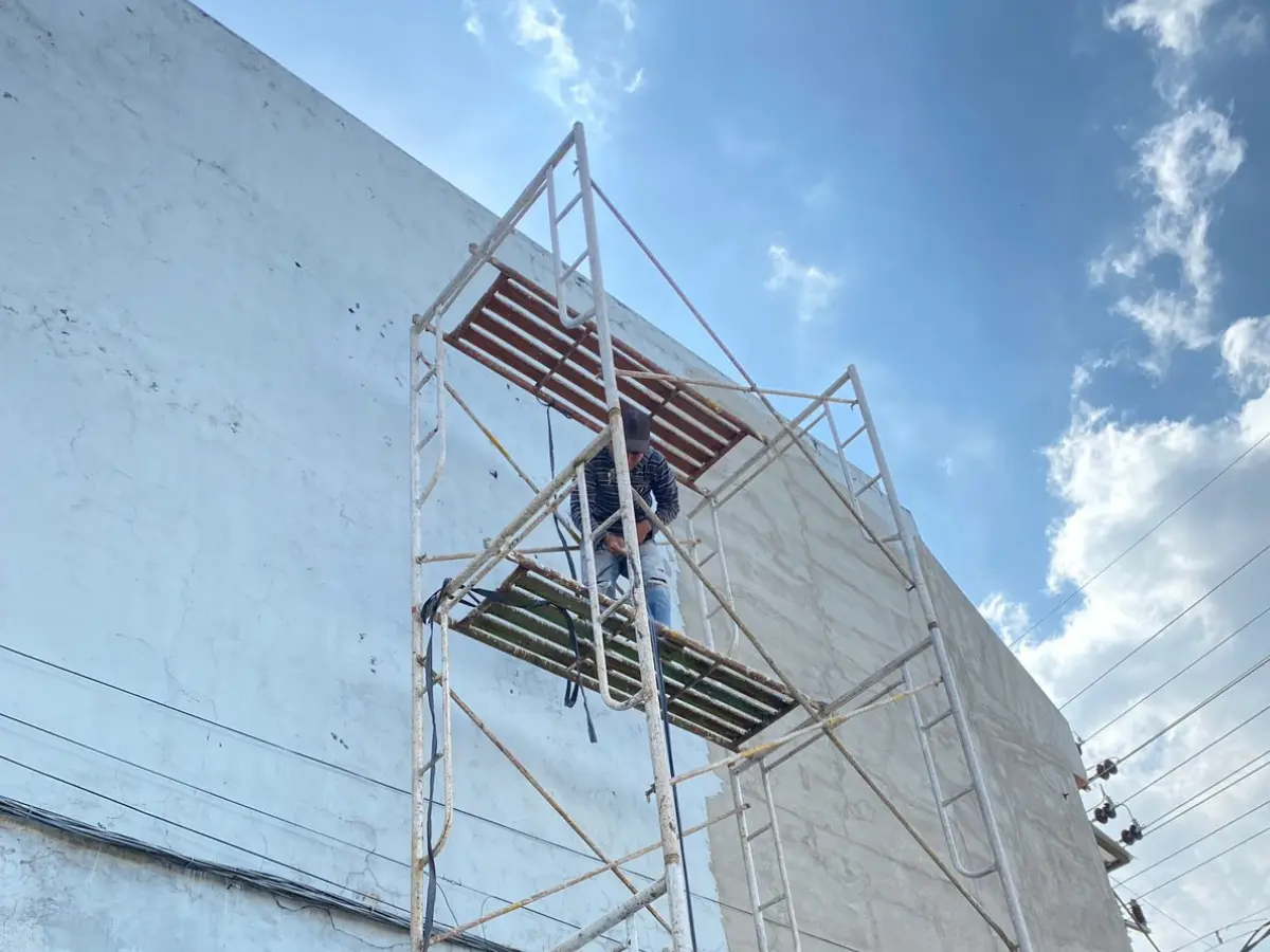 Hunian Patrang — Proyek renovasi total rumah di Patrang, Jember
